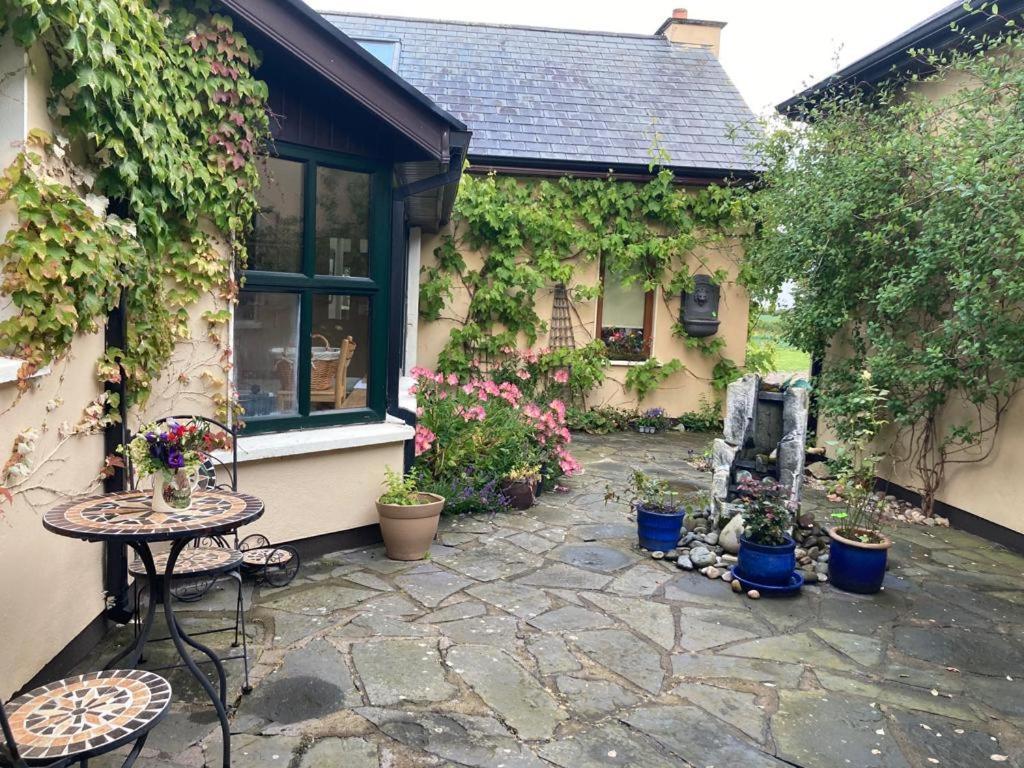 Grove House Country Rooms Shanballymore Eksteriør bilde