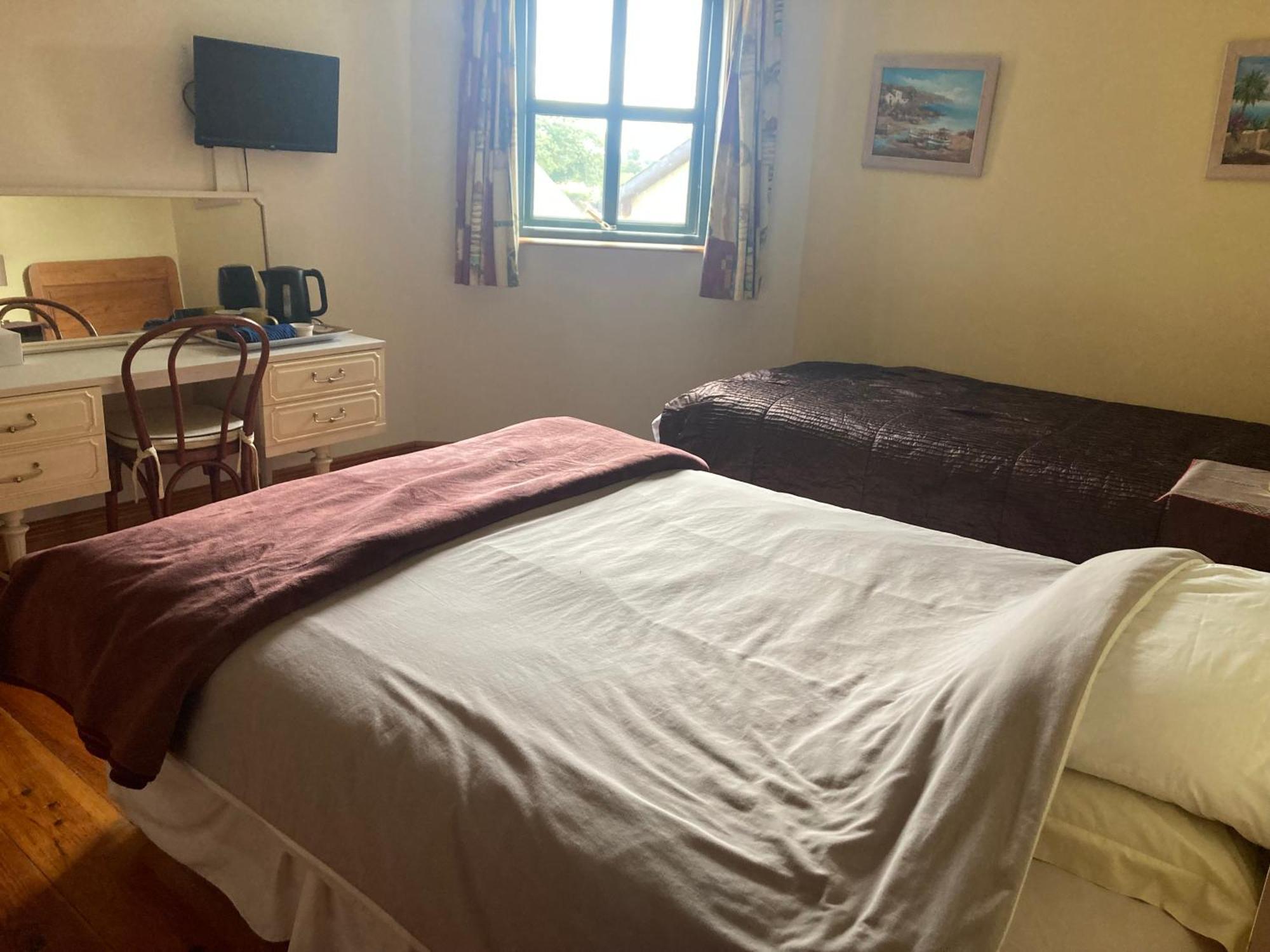 Grove House Country Rooms Shanballymore Eksteriør bilde